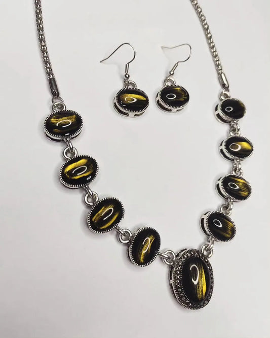 Black-Yellow, Marble  Necklace